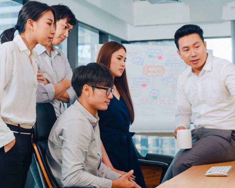 Biểu tượng tự loại trừ và tạm ngừng tài khoản vmax.